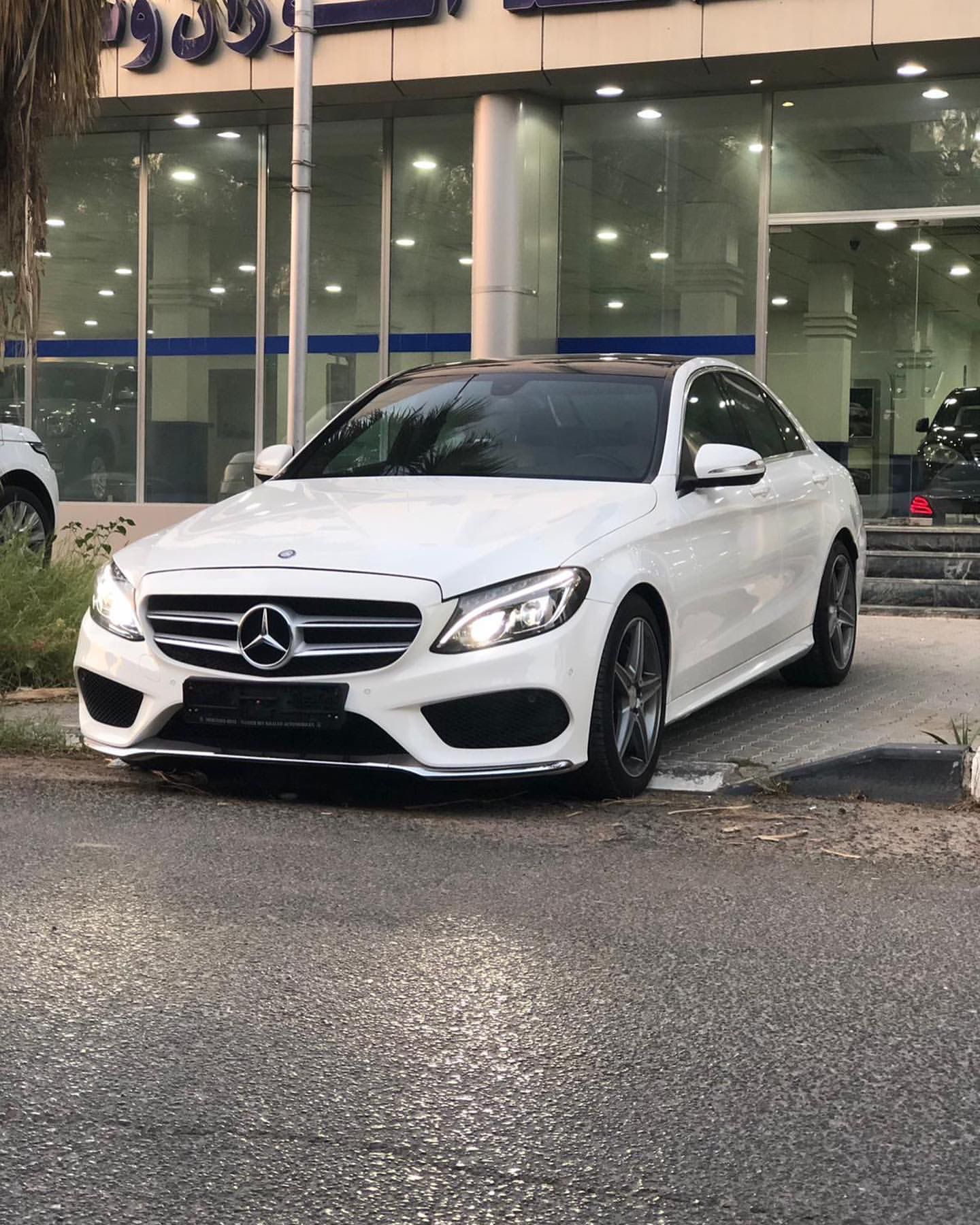 MercedesBenz؜ C200؜ 2015
