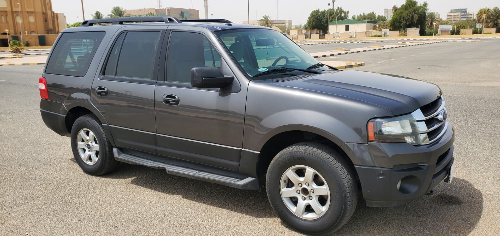 Ford؜ Expedition؜ 2015