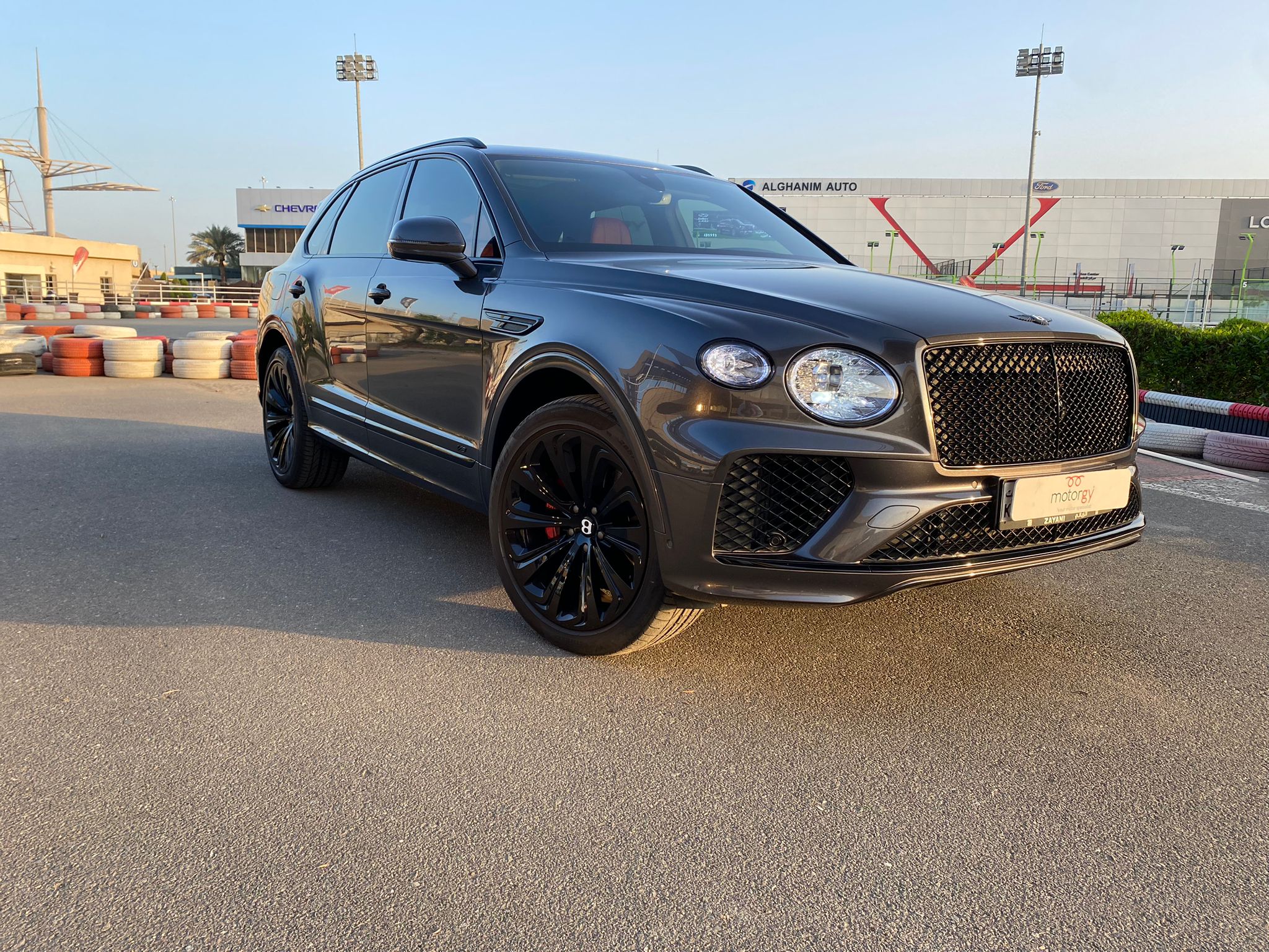 Bentley؜ Bentayga؜ 2021