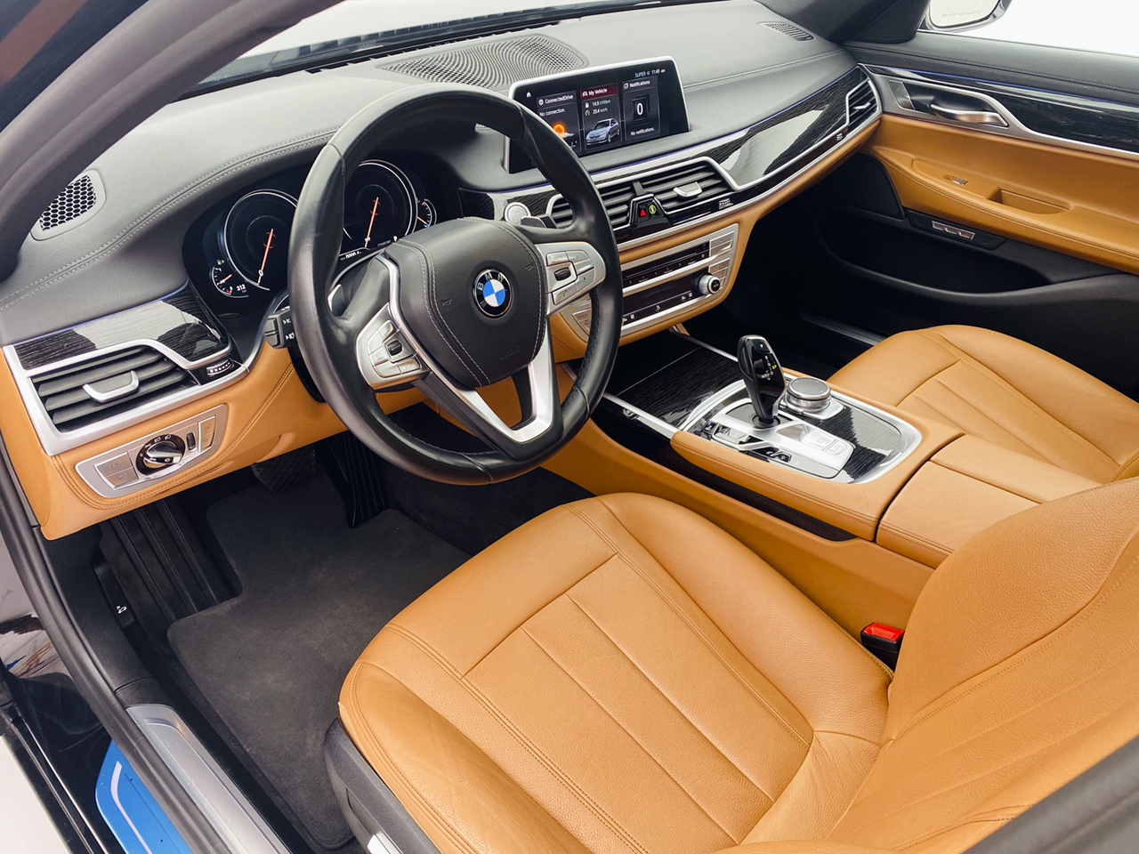 BMW؜ 740Li؜ 2018