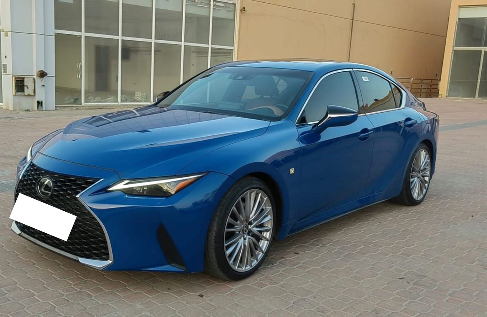 Lexus؜ IS300؜ 2021